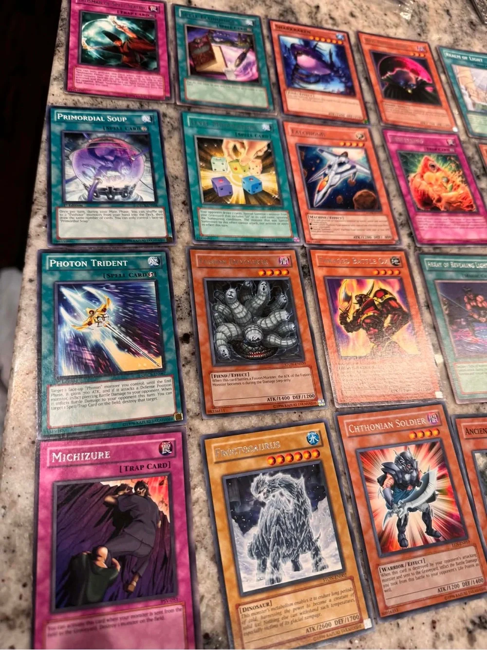 Yu-Gi-Oh! 160 Card Lot - Mixed Colors YGO2-9